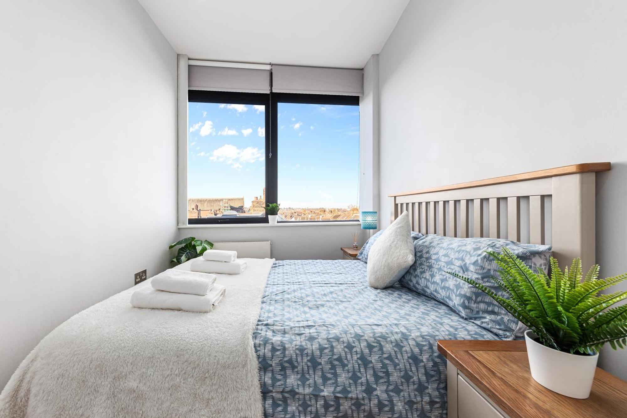 Wimbledon Two Bedroom Luxury - Londra